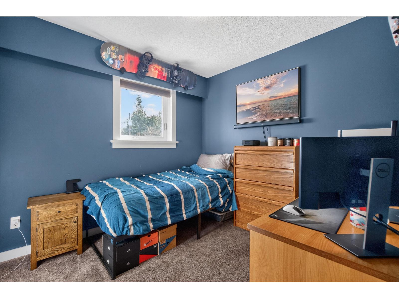 7881 Burdock Street, Mission, British Columbia  V2V 4Y5 - Photo 16 - R3088353