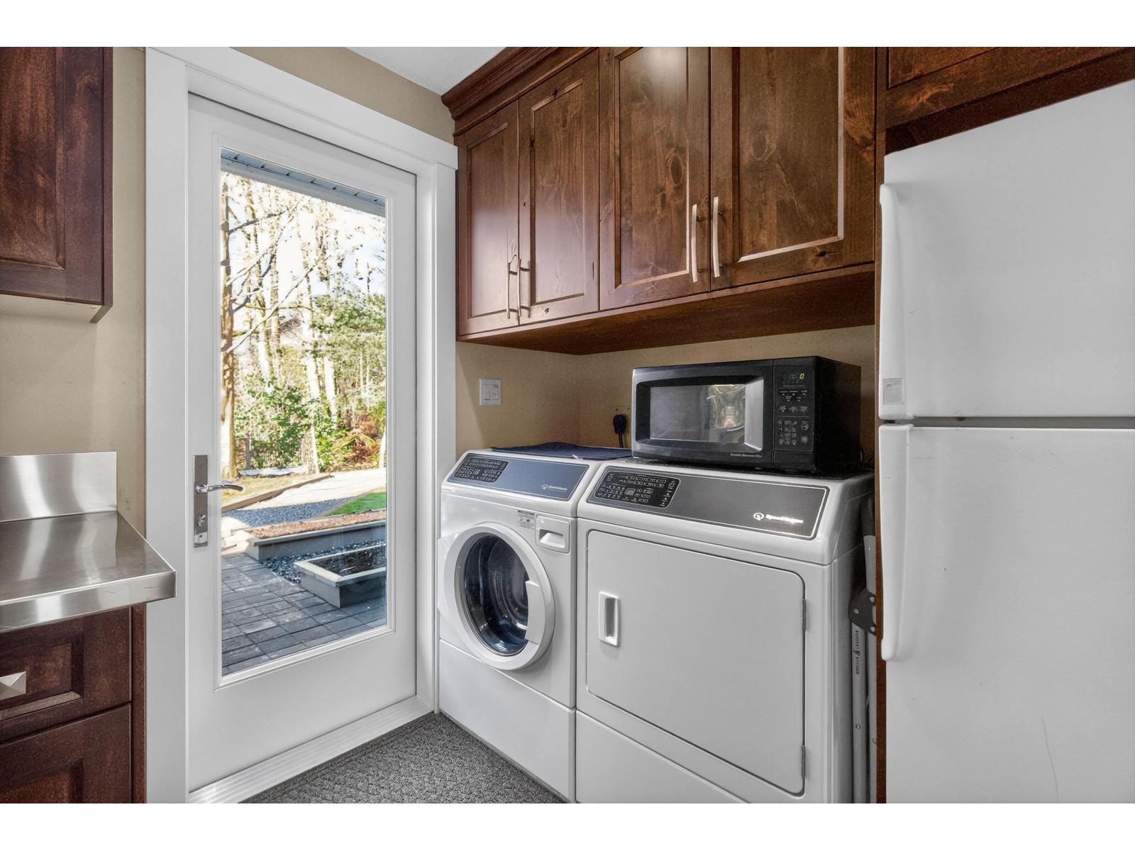 7881 Burdock Street, Mission, British Columbia  V2V 4Y5 - Photo 13 - R3088353