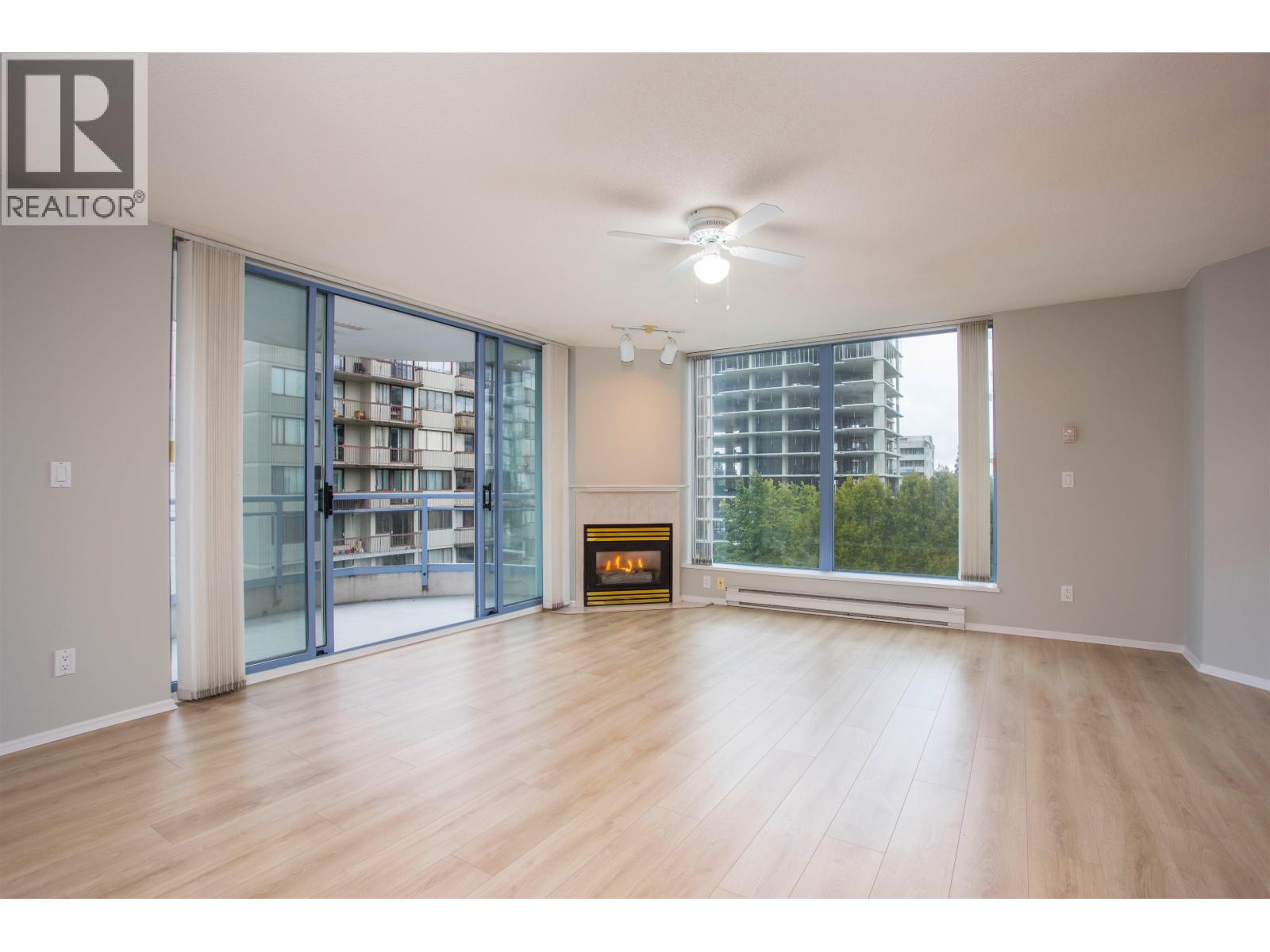 702 719 Princess Street, New Westminster, British Columbia  V3M 6T9 - Photo 3 - R3088105