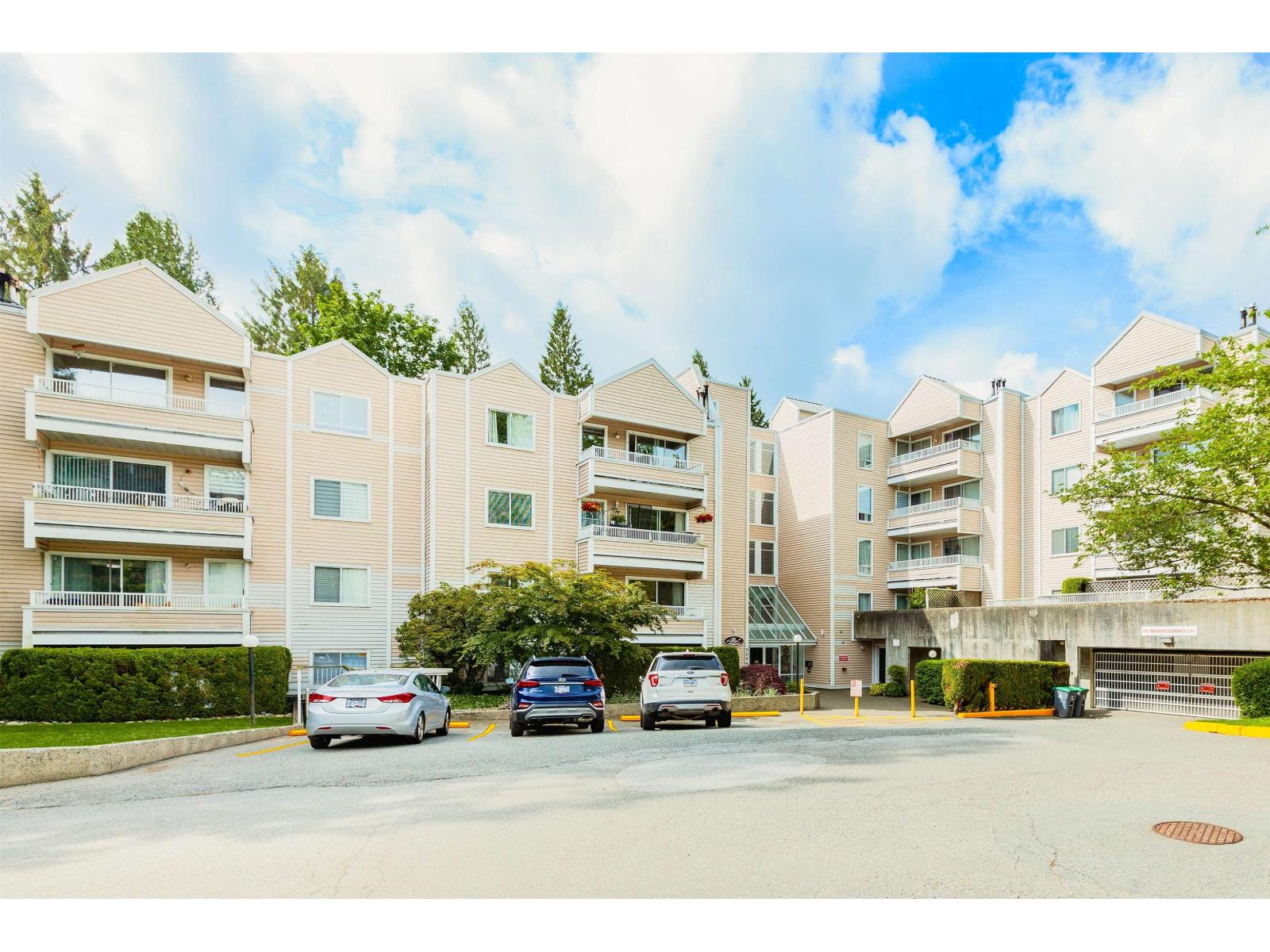101 9644 134 Street, Surrey, British Columbia  V3T 5M3 - Photo 2 - R3089176