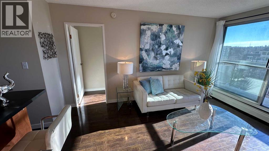 811, 340 14 Avenue Sw, Calgary, Alberta  T2R 1H4 - Photo 3 - A2284682