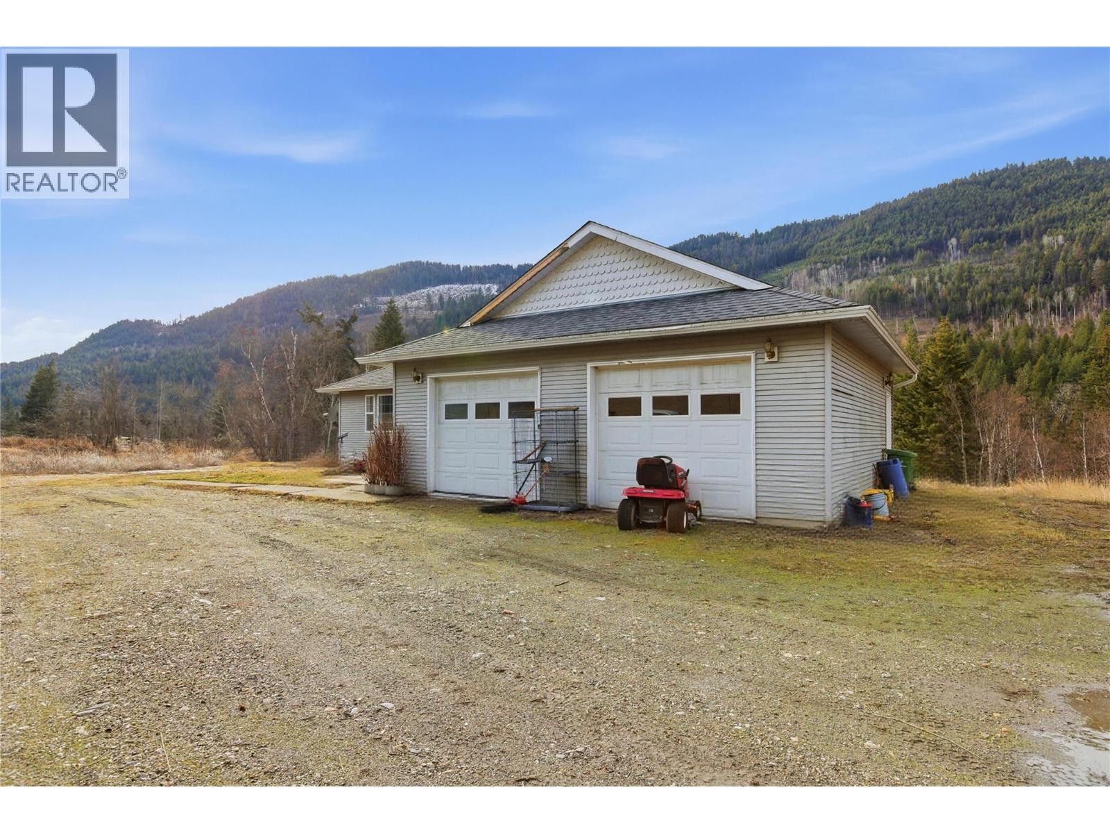 6541/6675 Heffley Louis Creek Road, Kamloops, British Columbia V0E 2E0 - Photo 7 - 10375523