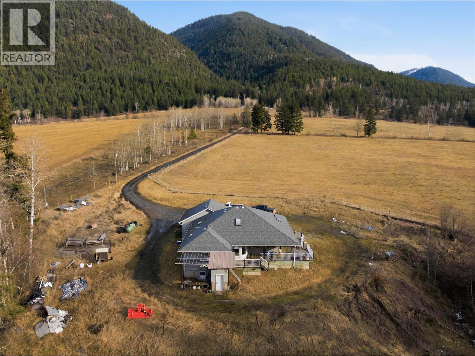 6541/6675 Heffley Louis Creek Road, Kamloops, British Columbia V0E 2E0 - Photo 42 - 10375523