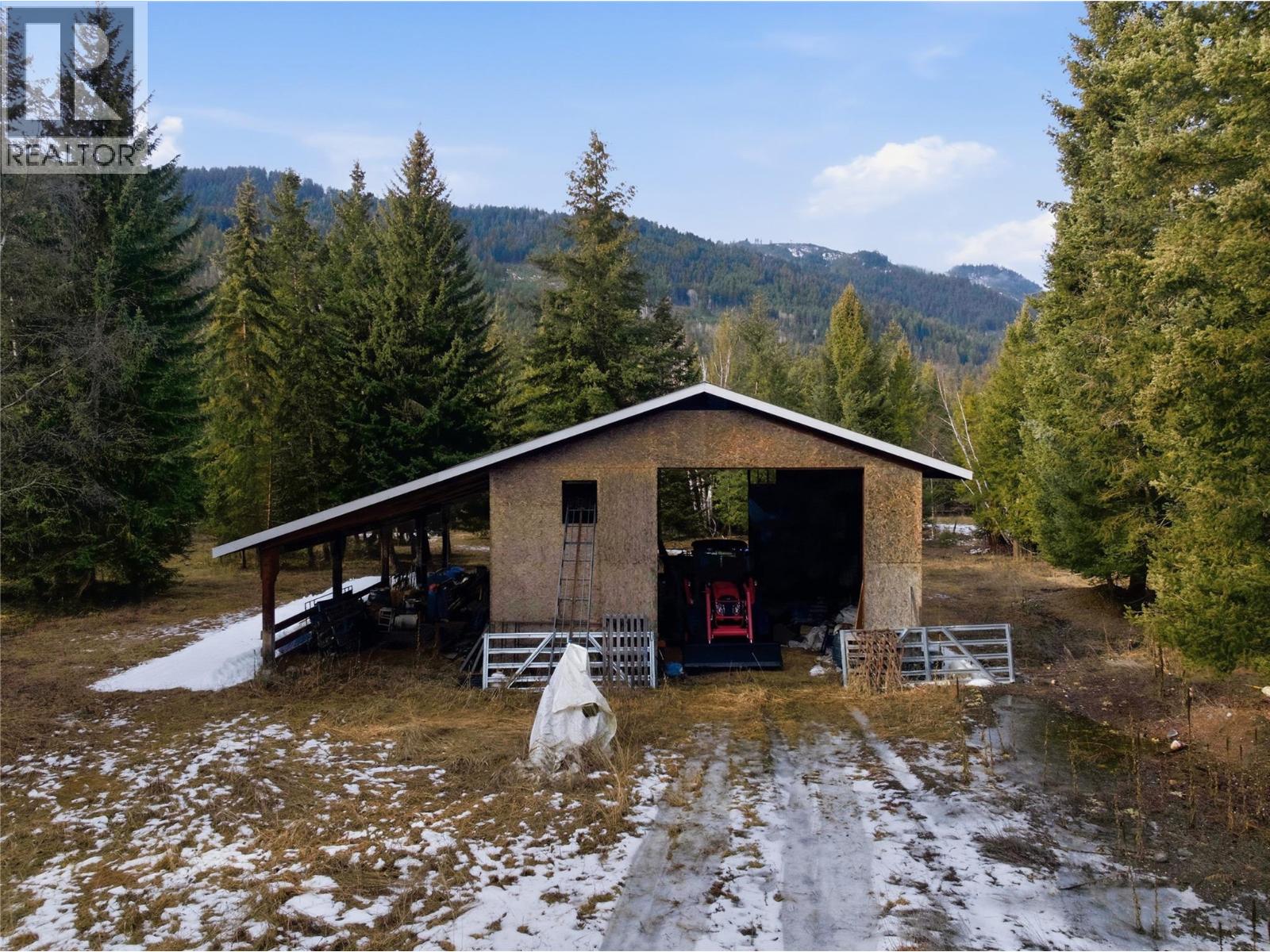 6541/6675 Heffley Louis Creek Road, Kamloops, British Columbia V0E 2E0 - Photo 40 - 10375523