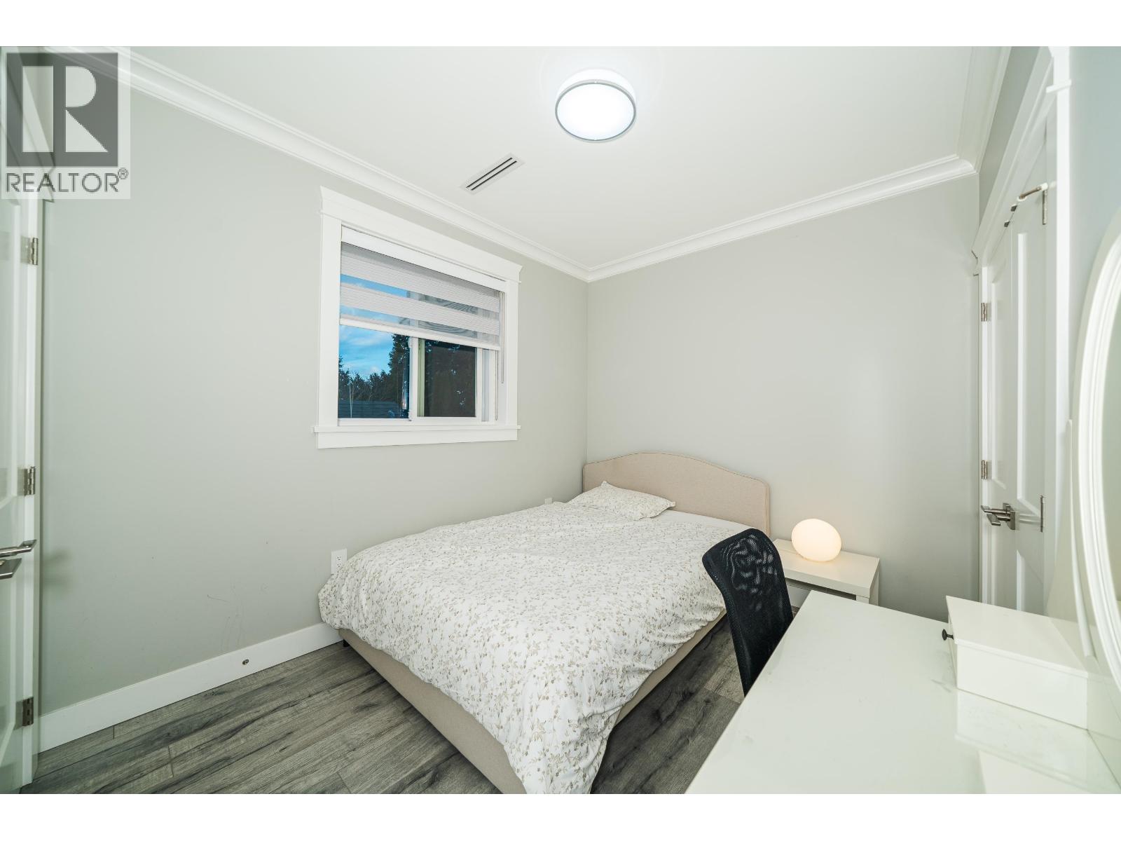 Listing Picture 19 of 28 : 5474 DUNDEE STREET, Vancouver / 溫哥華 - 魯藝地產 Yvonne Lu Group - MLS Medallion Club Member