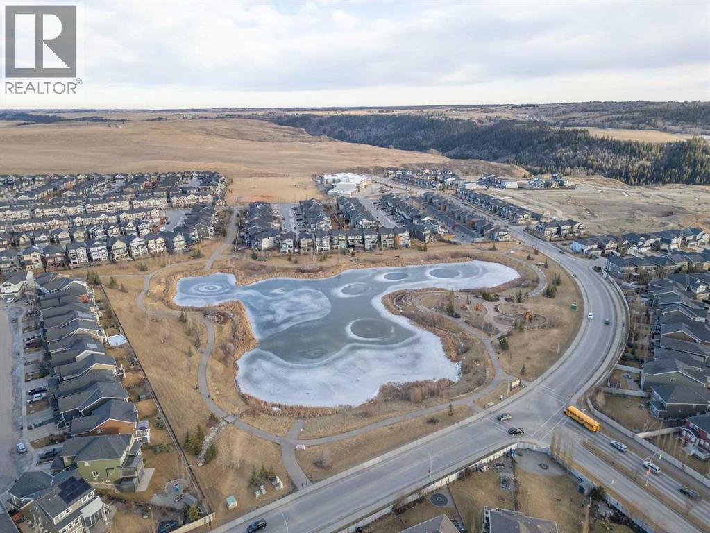 223 Sunset Square, Cochrane, Alberta  T4C 0H3 - Photo 40 - A2285084