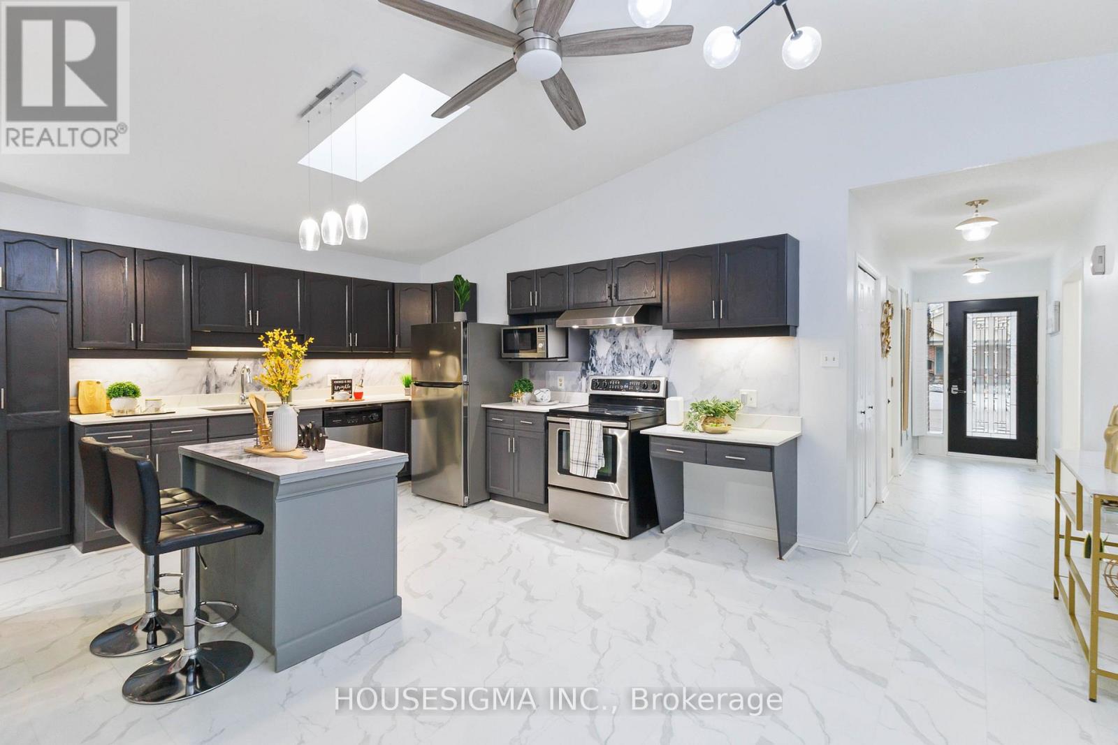 220 Killarney Grove, London North, Ontario  N5X 3X6 - Photo 7 - X12781410