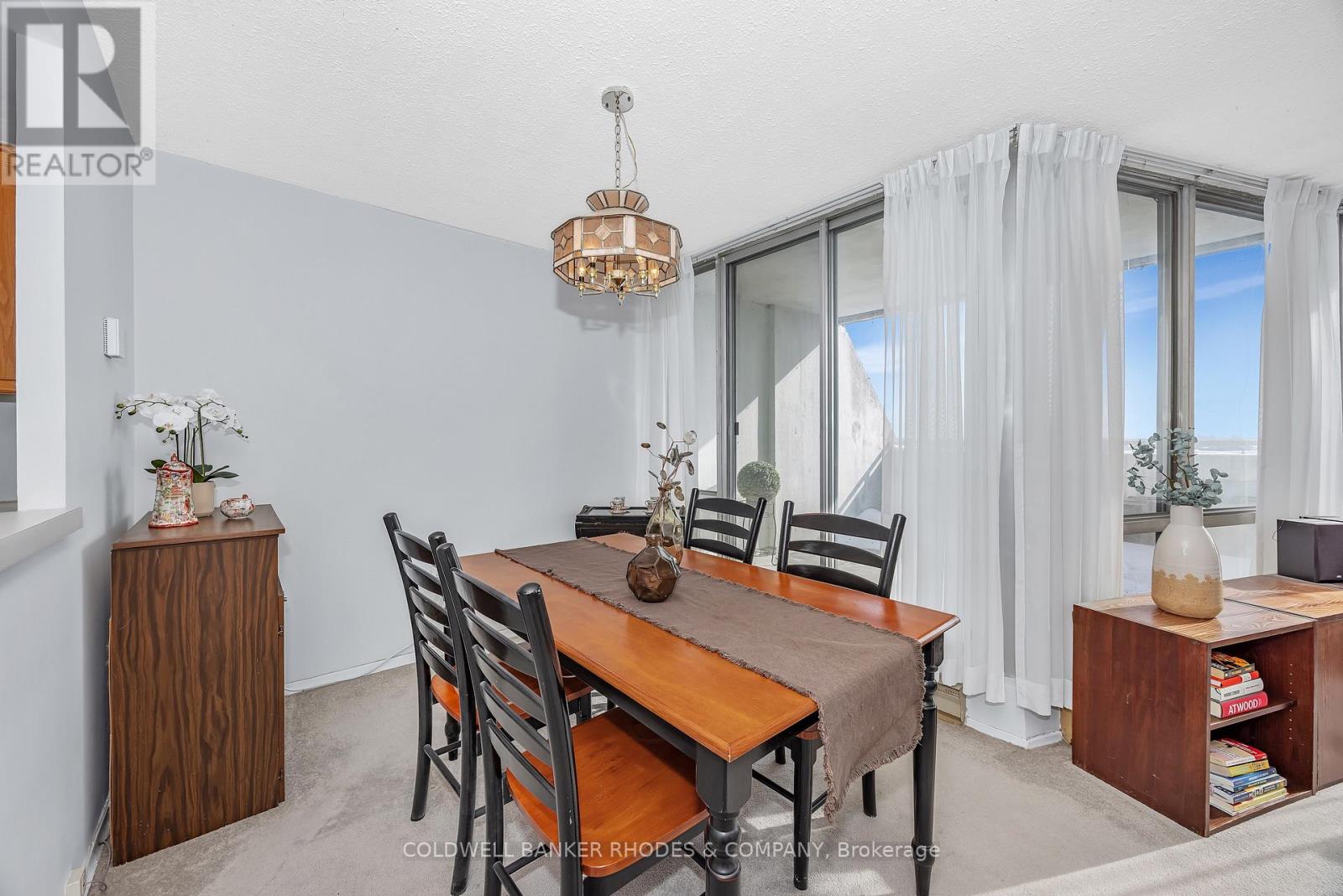 1906 - 530 Laurier Avenue W, Ottawa, Ontario  K1R 7T1 - Photo 12 - X12781406