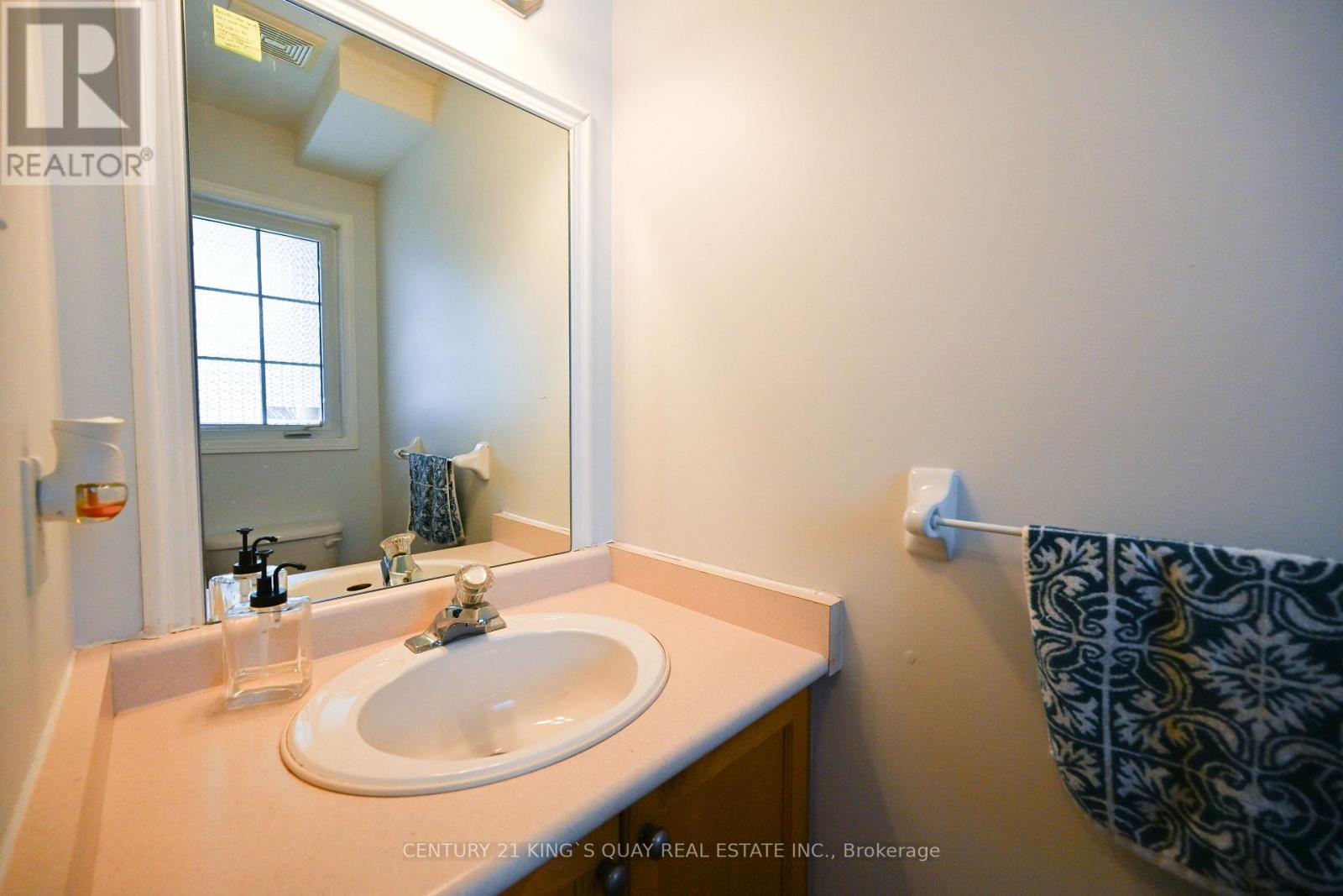 50 Crittenden Drive, Georgina, Ontario  L4P 4E4 - Photo 11 - N12780984