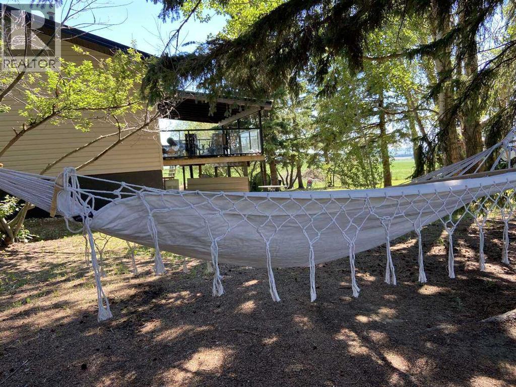 322060 Range Road 261, Rural Kneehill County, Alberta  T0M 2B0 - Photo 3 - A2285757