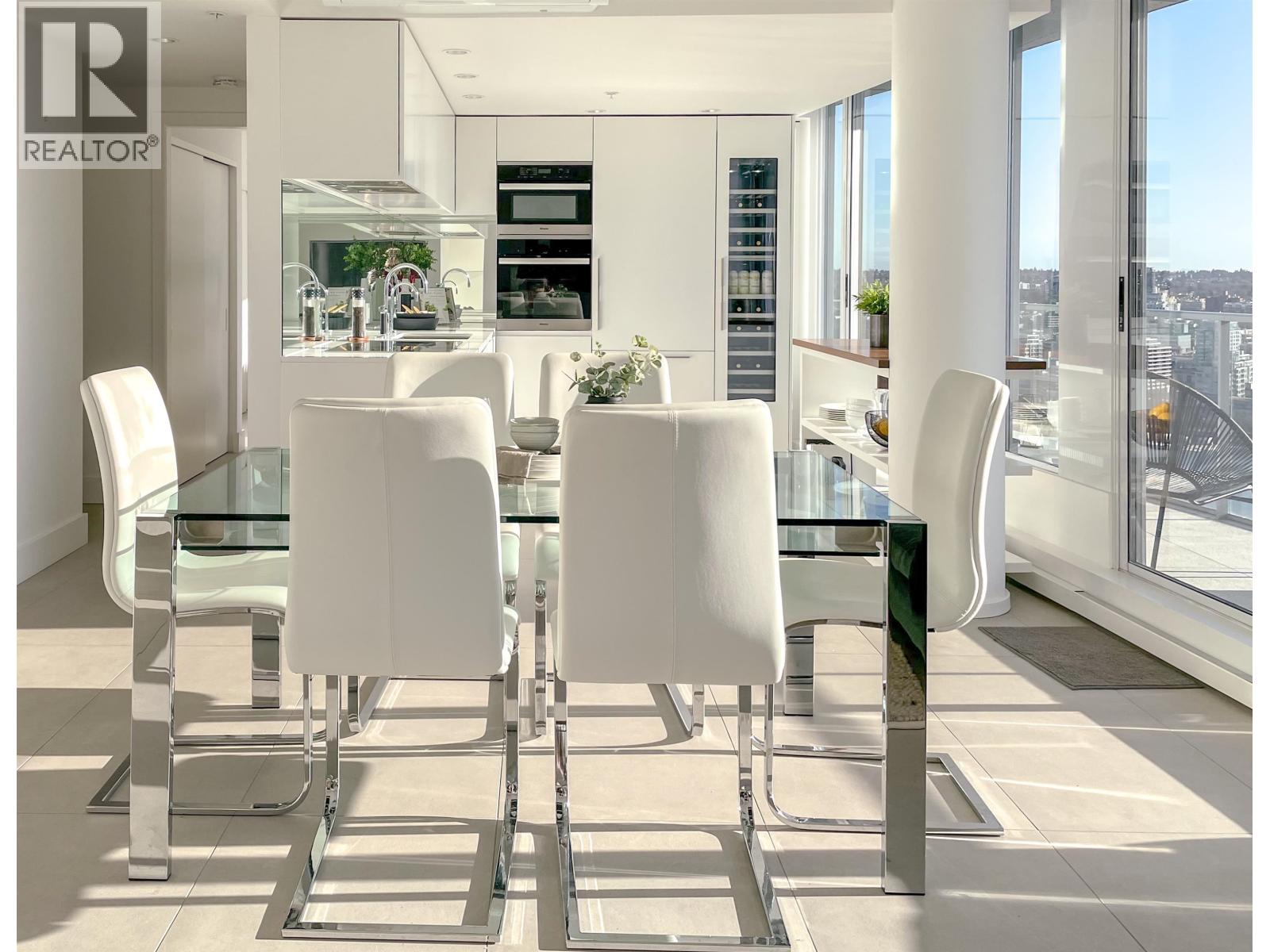 3703 689 Abbott Street, Vancouver, British Columbia  V6B 0J2 - Photo 5 - R3089158