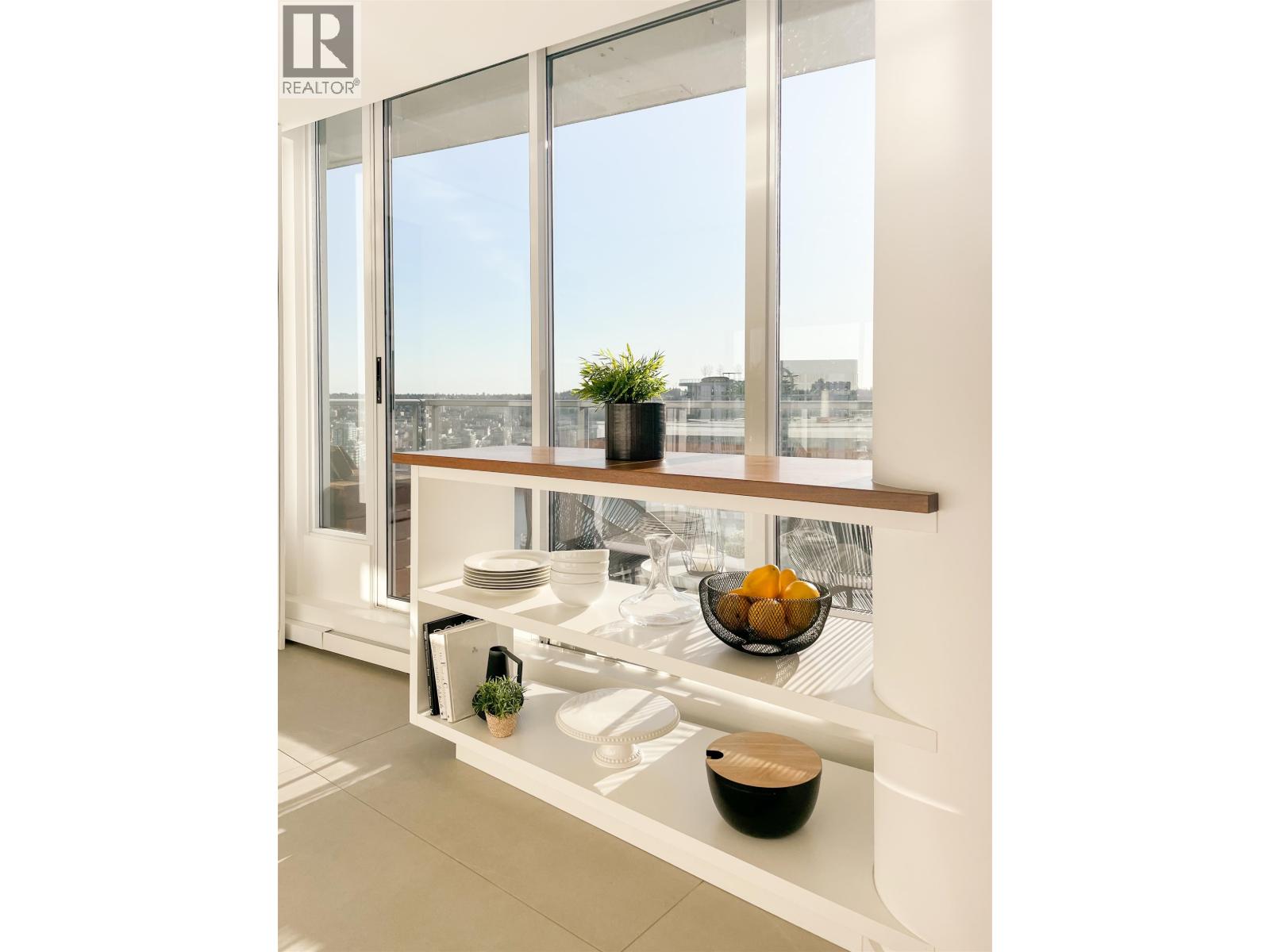 3703 689 Abbott Street, Vancouver, British Columbia  V6B 0J2 - Photo 9 - R3089158