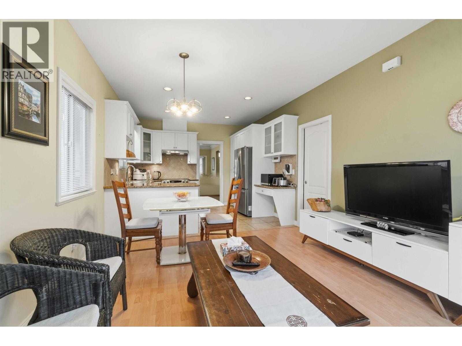 4553 Ellerton Court, Burnaby, British Columbia  V5H 1E1 - Photo 14 - R3089181