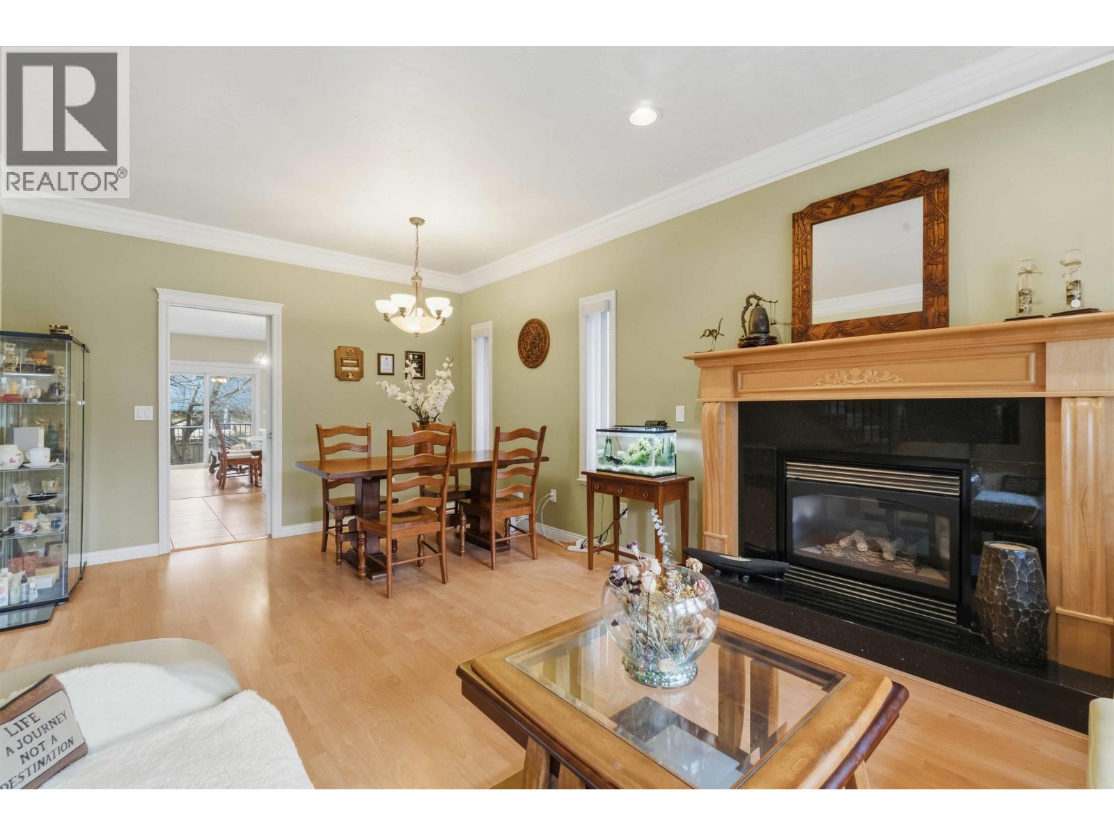 4553 Ellerton Court, Burnaby, British Columbia  V5H 1E1 - Photo 9 - R3089181