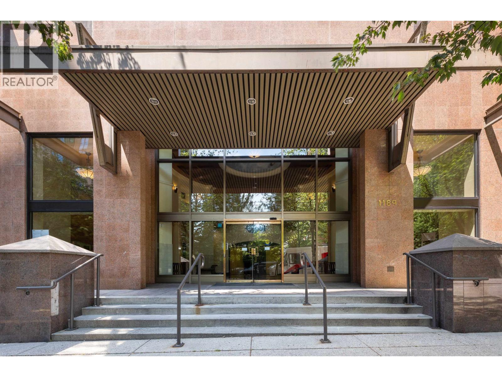 2602 1189 Howe Street, Vancouver, British Columbia  V6Z 2X4 - Photo 2 - R3089189