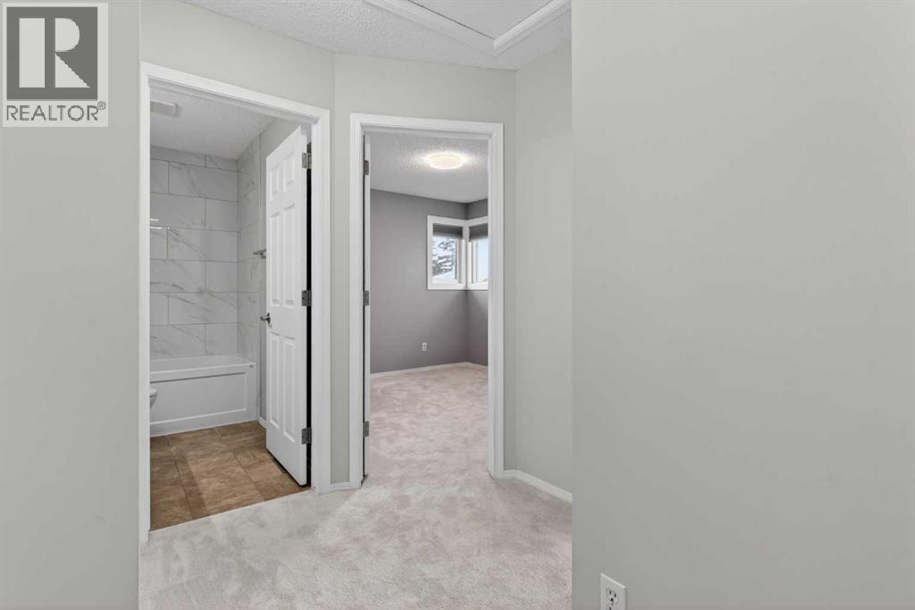 328 Douglas Ridge Close Se, Calgary, Alberta  T2Z 2M4 - Photo 21 - A2283253