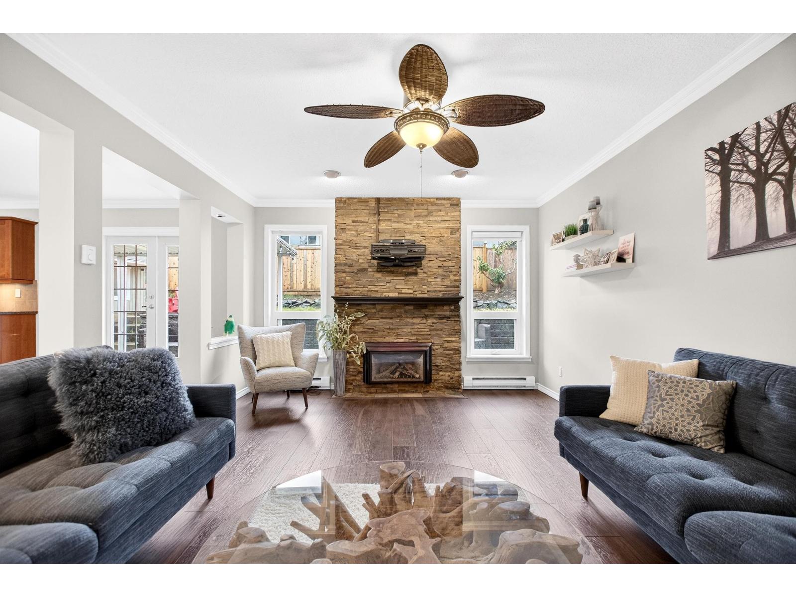 19712 49th Avenue, Langley, British Columbia  V3A 3R3 - Photo 5 - R3089127