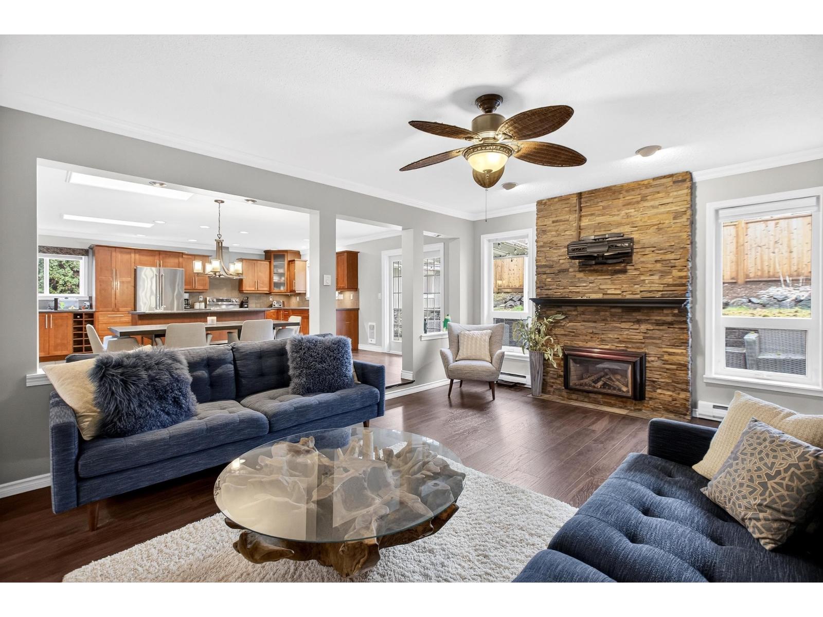 19712 49th Avenue, Langley, British Columbia  V3A 3R3 - Photo 6 - R3089127