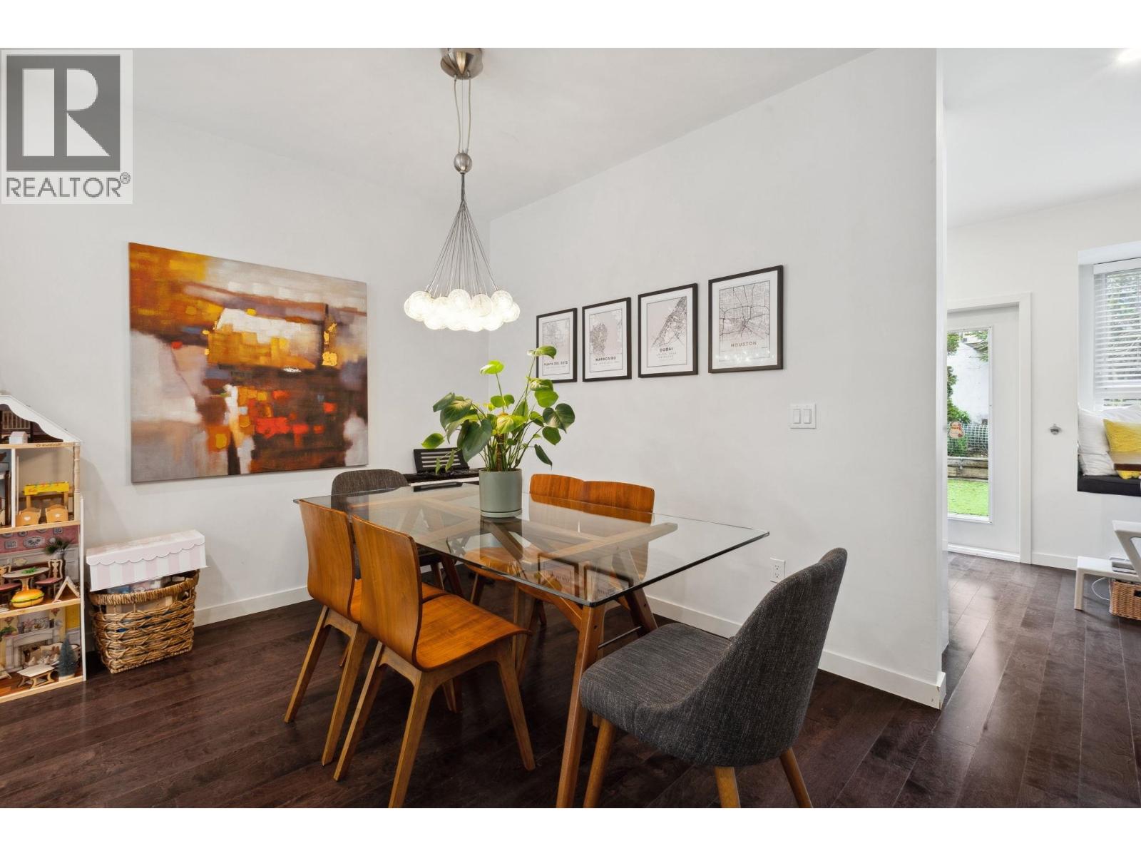 158 W 22nd Street, North Vancouver, British Columbia  V7M 1Z9 - Photo 10 - R3080666