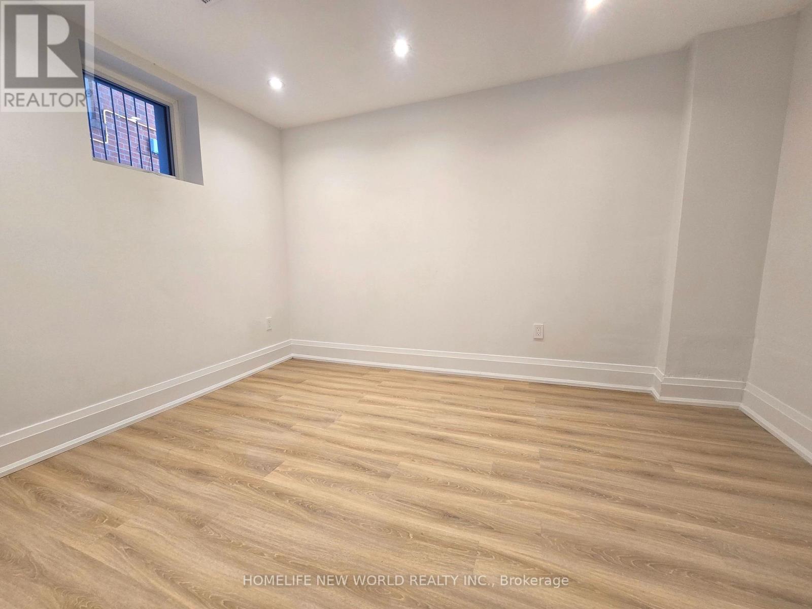 A - 51 Clarinda Drive, Toronto, Ontario  M2K 2V2 - Photo 5 - C12781390