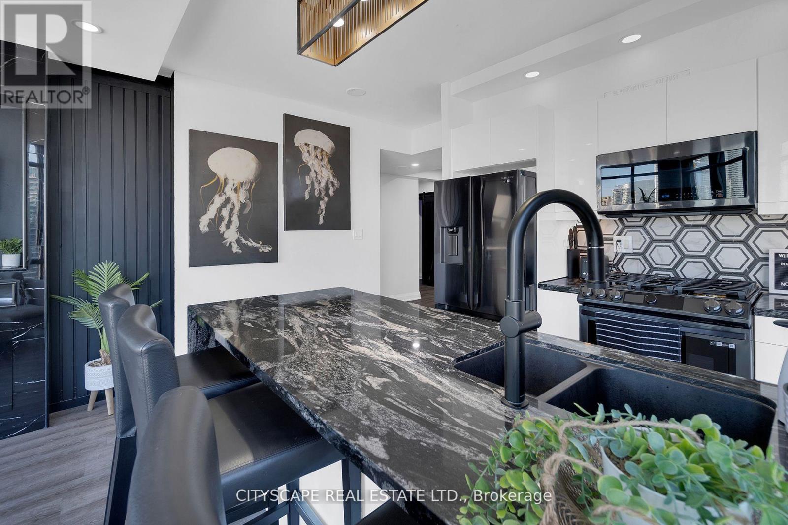 2308 - 3 Navy Wharf Court N, Toronto, Ontario  M5V 3V1 - Photo 9 - C12781392