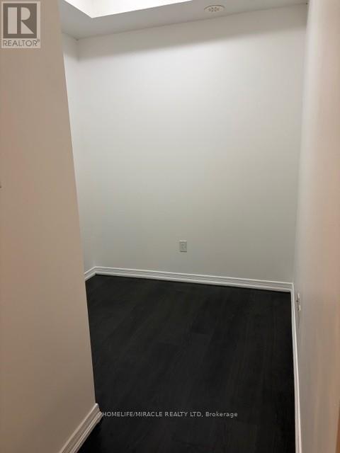 410 - 50 Sky Harbour Drive, Brampton, Ontario  L6Y 6B8 - Photo 11 - W12631502