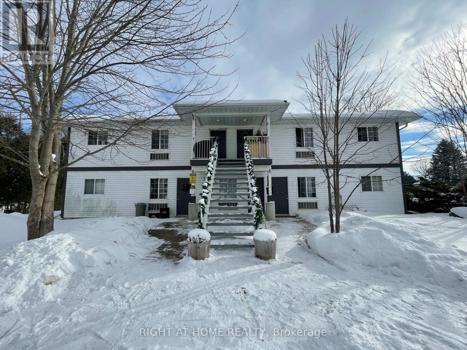 380 BAYVIEW PARKWAY, Orillia, Ontario