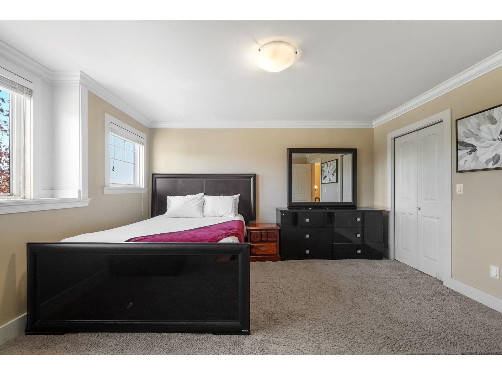 6865 196th Street, Surrey, British Columbia  V4N 5Y9 - Photo 11 - R3089213