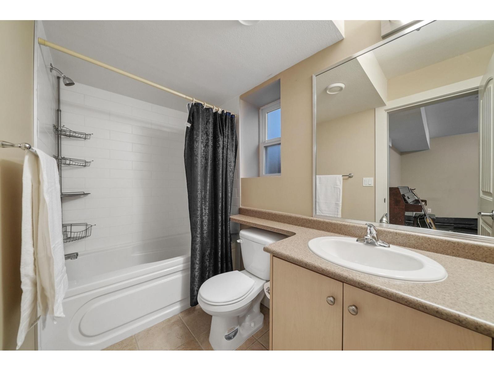 6865 196th Street, Surrey, British Columbia  V4N 5Y9 - Photo 22 - R3089213