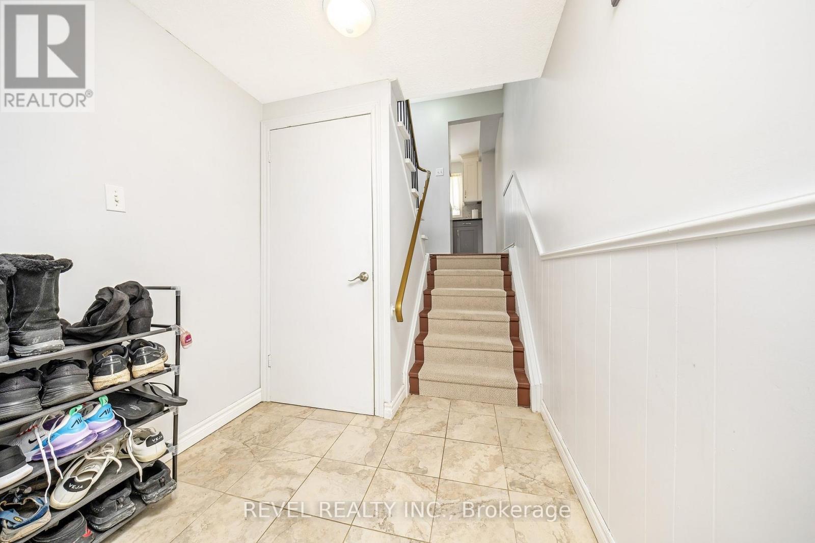 16 - 30 Heslop Road, Milton, Ontario  L9T 1B3 - Photo 9 - W12781378