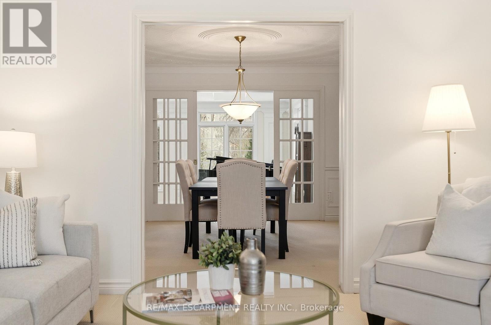 341 Shoreacres Road, Burlington, Ontario  L7L 5P3 - Photo 10 - W12781408