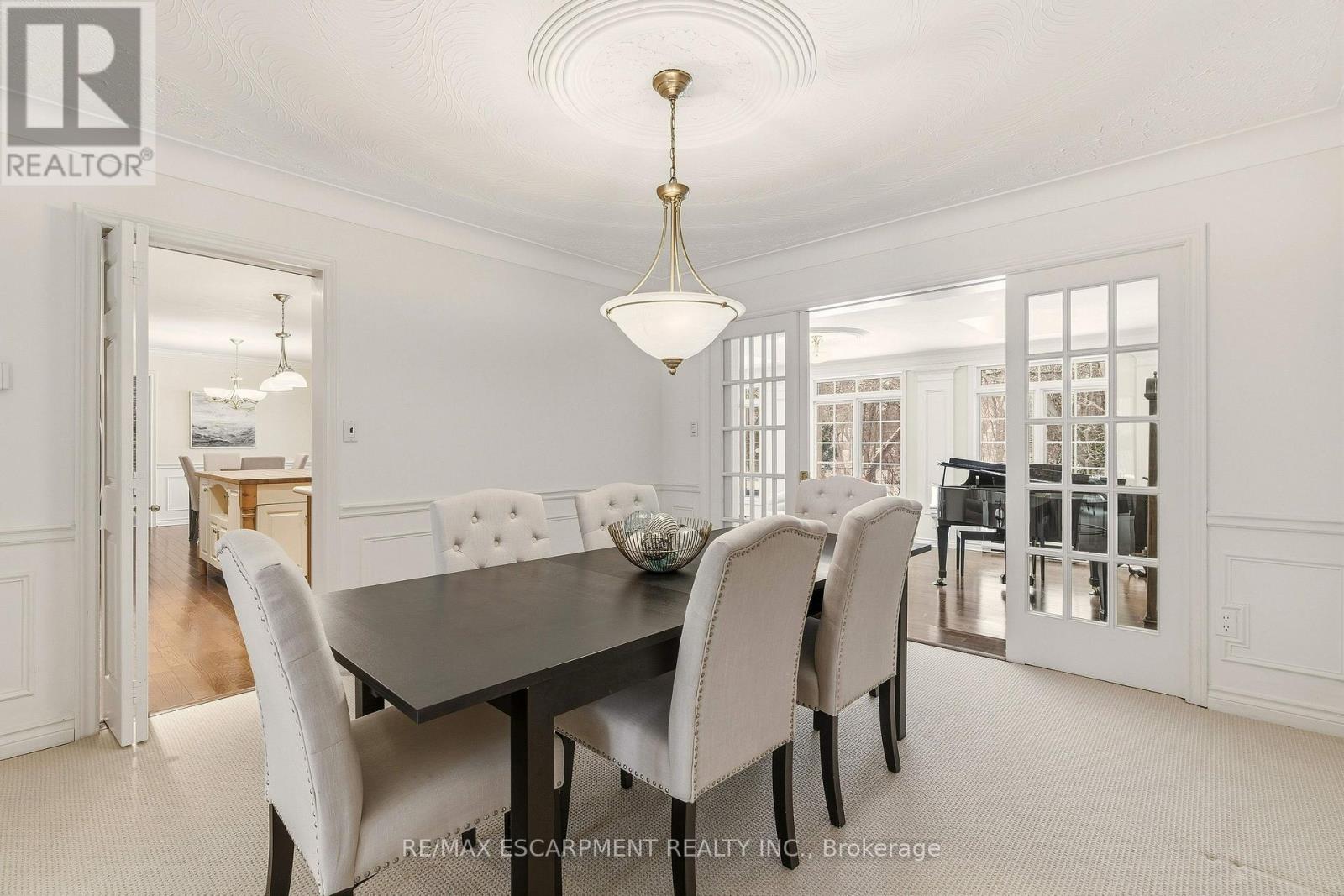 341 Shoreacres Road, Burlington, Ontario  L7L 5P3 - Photo 12 - W12781408