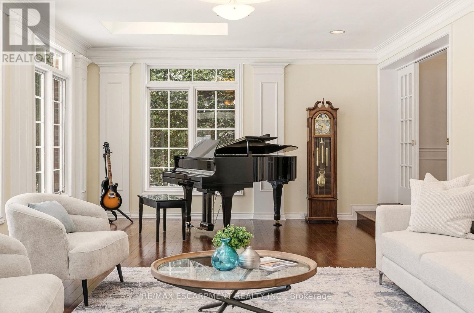 341 Shoreacres Road, Burlington, Ontario  L7L 5P3 - Photo 13 - W12781408