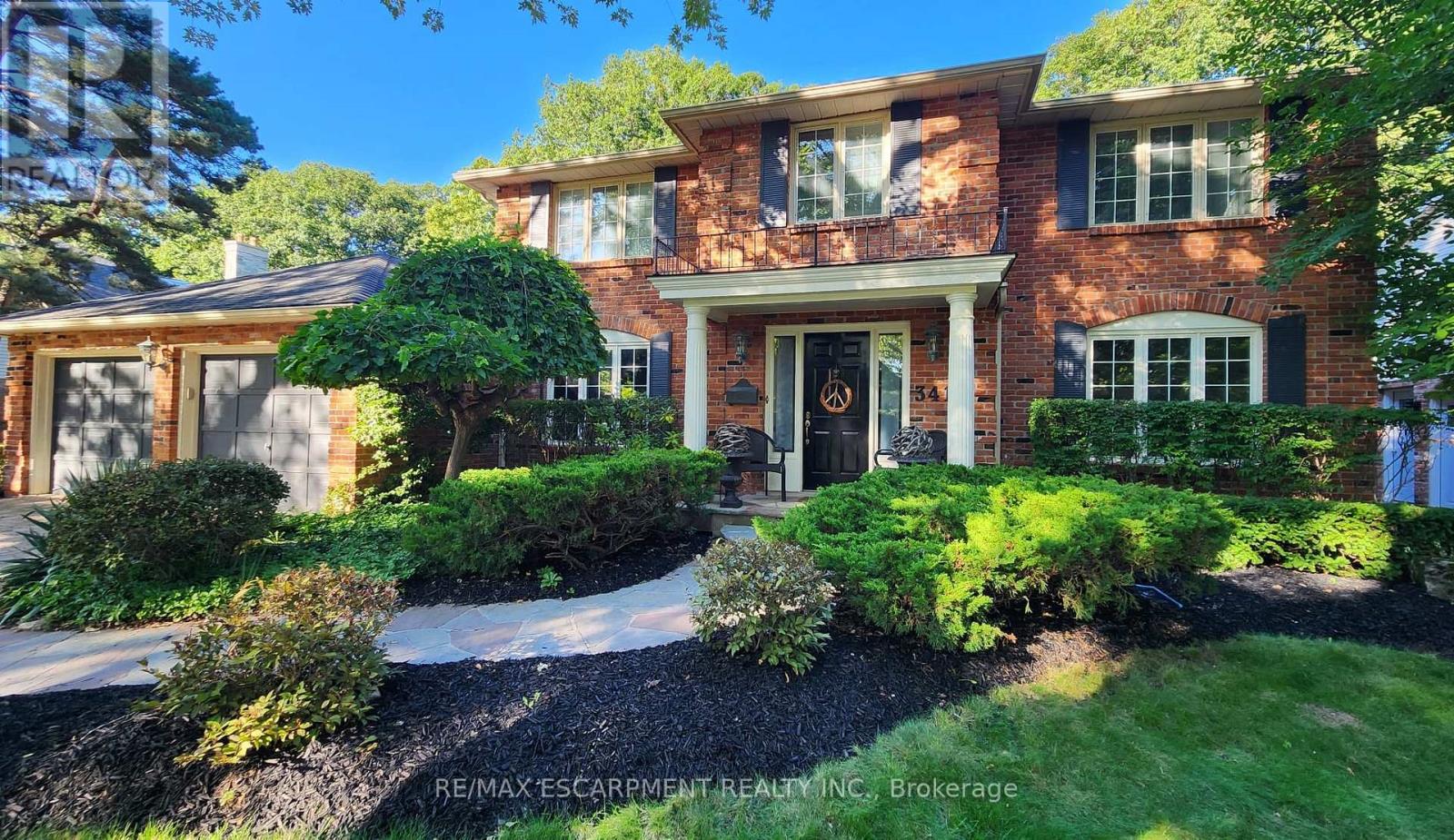 341 Shoreacres Road, Burlington, Ontario  L7L 5P3 - Photo 2 - W12781408