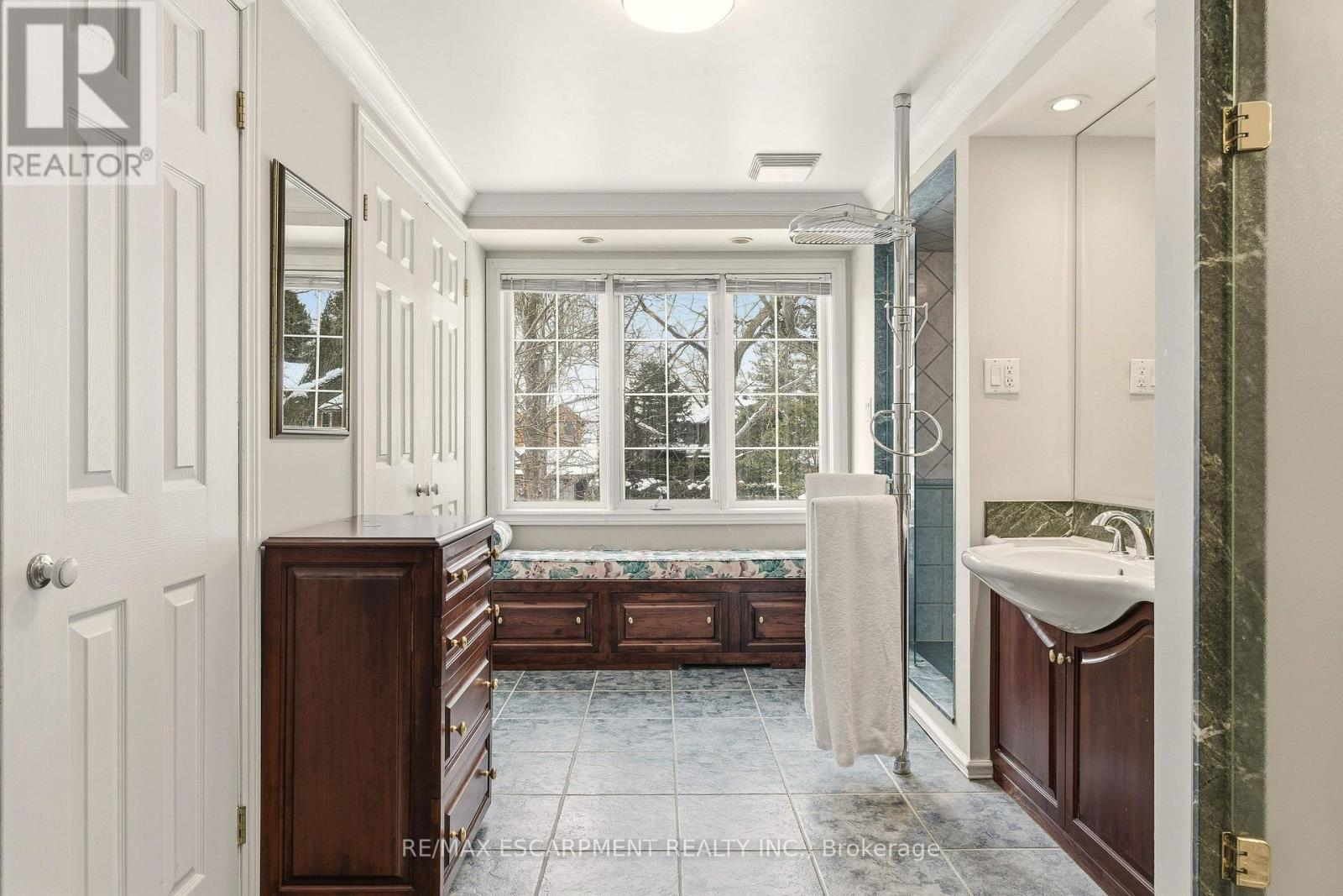 341 Shoreacres Road, Burlington, Ontario  L7L 5P3 - Photo 28 - W12781408