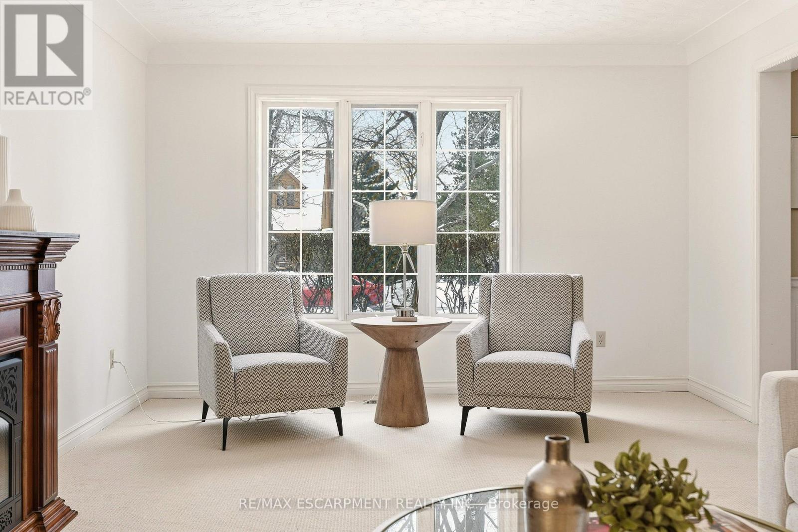 341 Shoreacres Road, Burlington, Ontario  L7L 5P3 - Photo 9 - W12781408