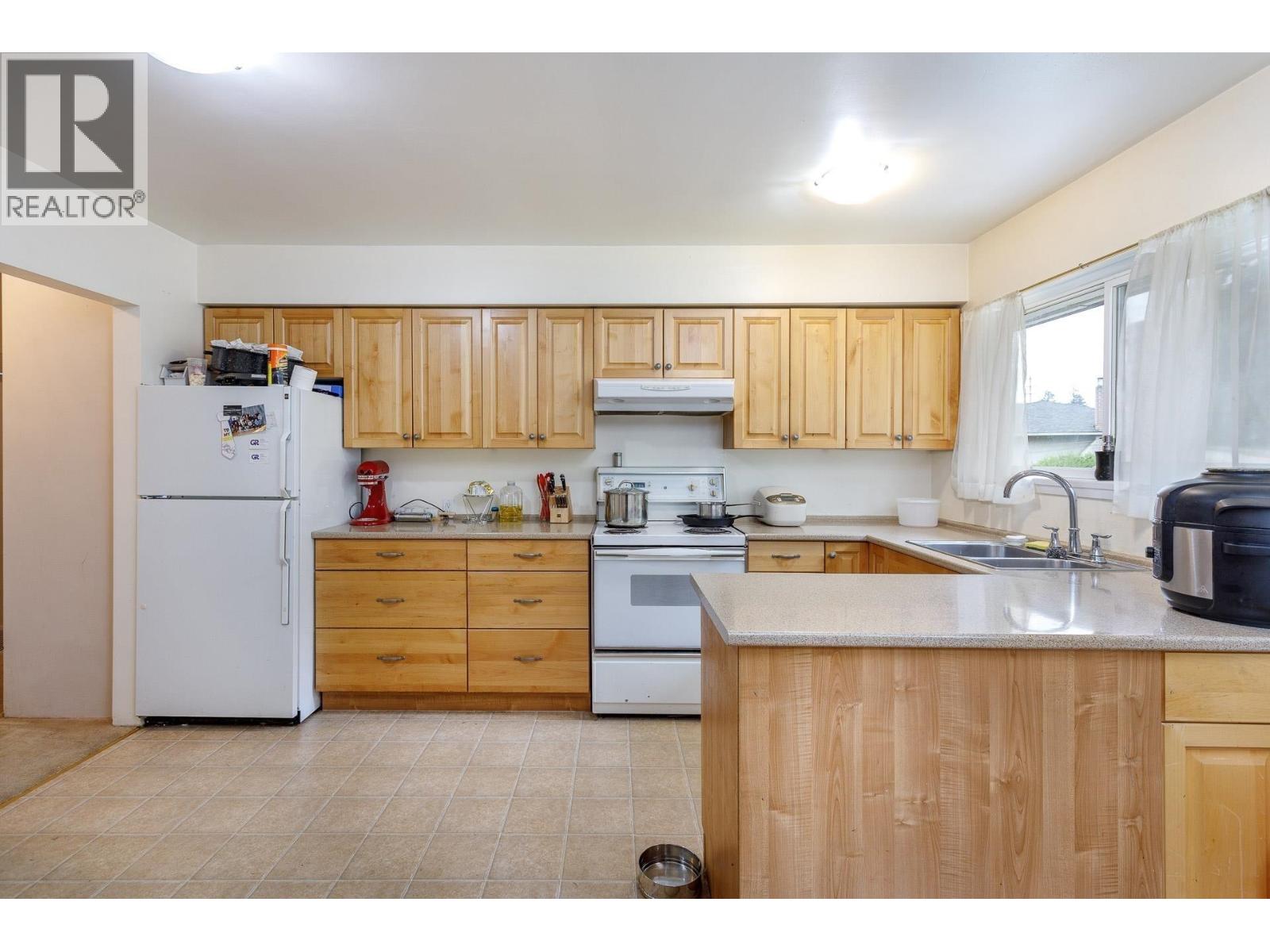 815 Seymour Drive, Coquitlam, British Columbia  V3J 6V8 - Photo 10 - R3066786