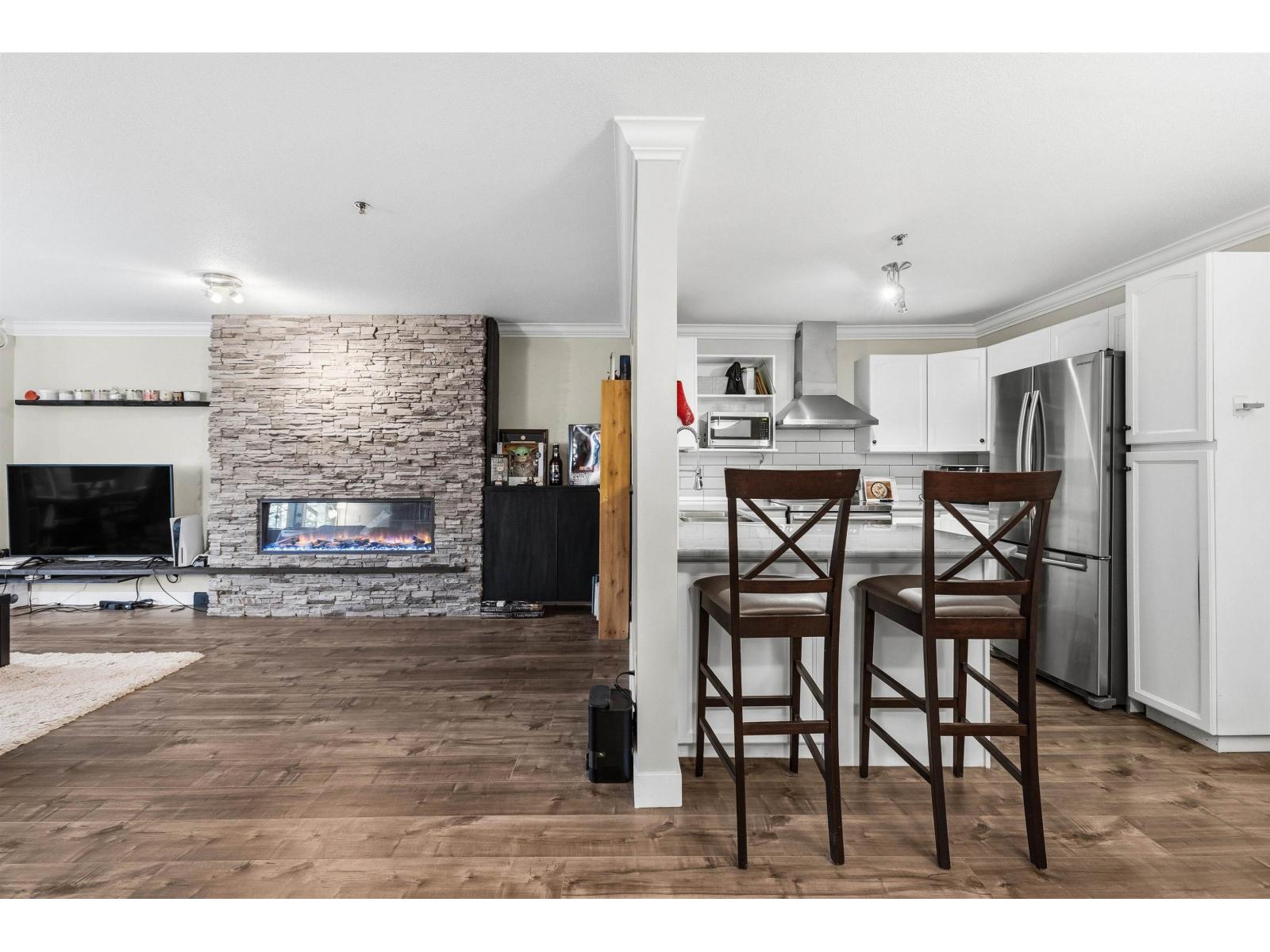 209 19721 64 Avenue, Langley, British Columbia  V2Y 1L1 - Photo 4 - R3088107