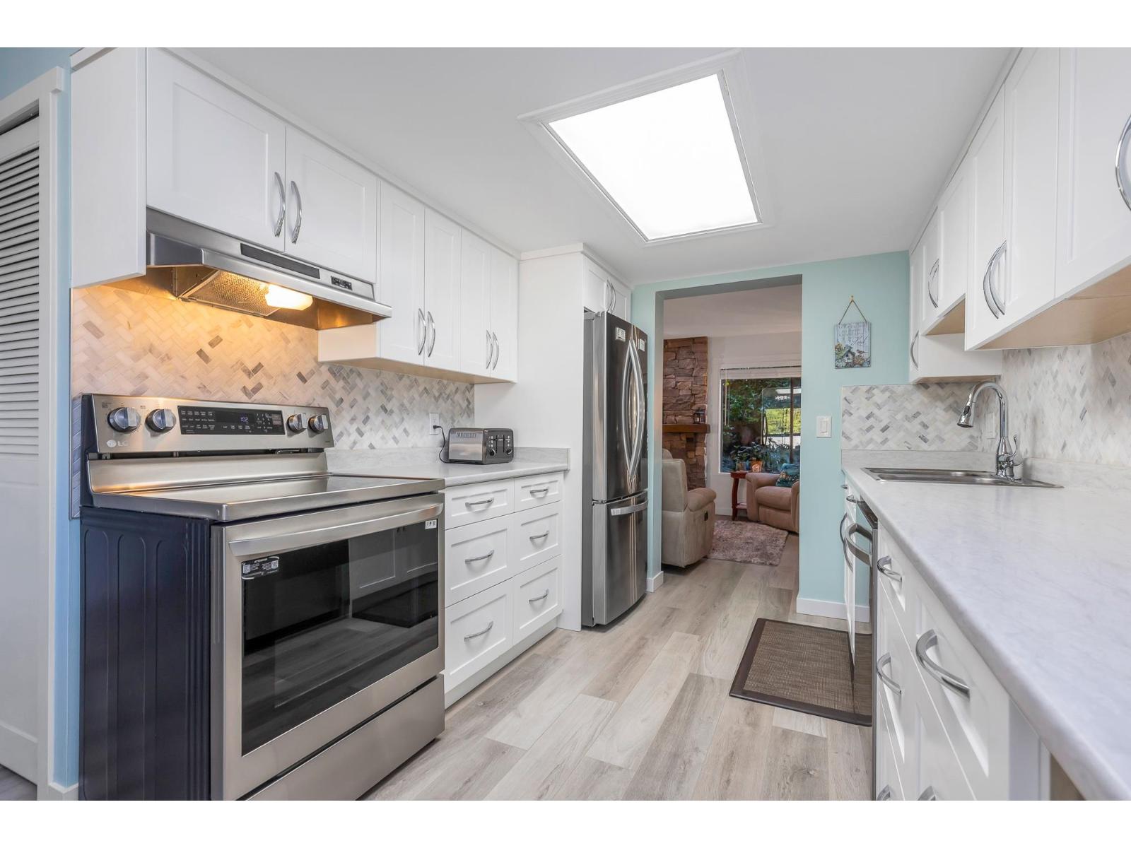 30 2998 Mouat Drive, Abbotsford, British Columbia  V2T 4E6 - Photo 11 - R3088935