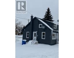 582 GARAFRAXA STREET S, West Grey, Ontario