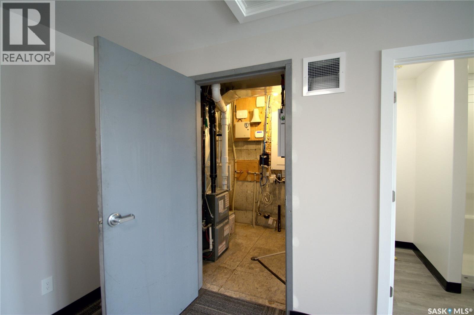 A 1135 Winnipeg Street, Regina, Saskatchewan  S4R 1J5 - Photo 23 - SK028106