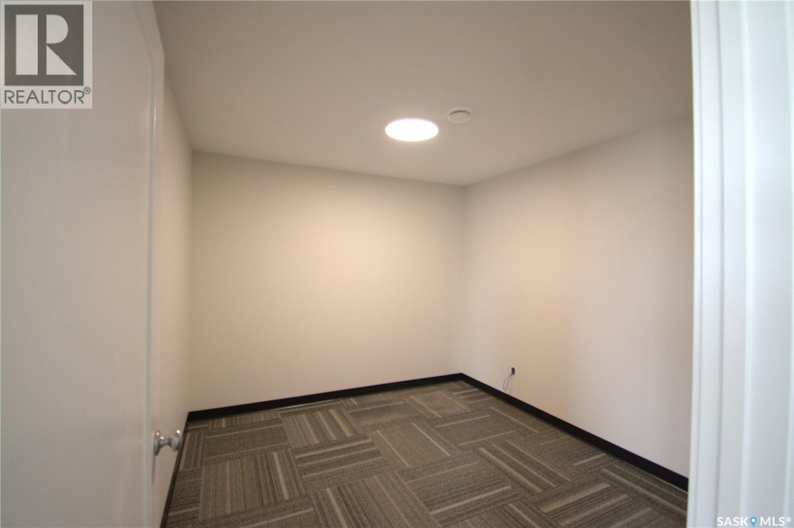 A 1135 Winnipeg Street, Regina, Saskatchewan  S4R 1J5 - Photo 22 - SK028106