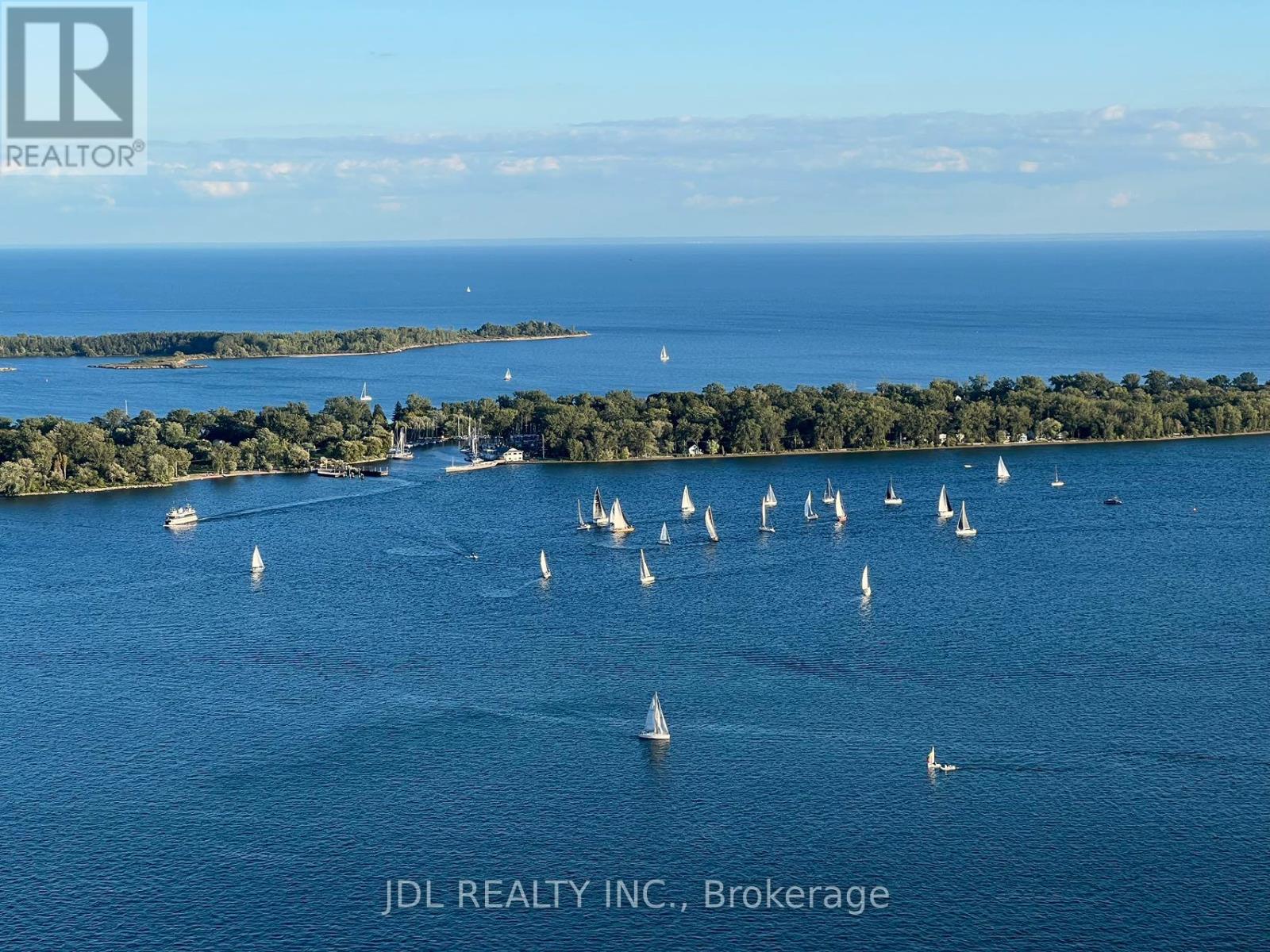 5811 - 55 COOPER STREET, Toronto, Ontario