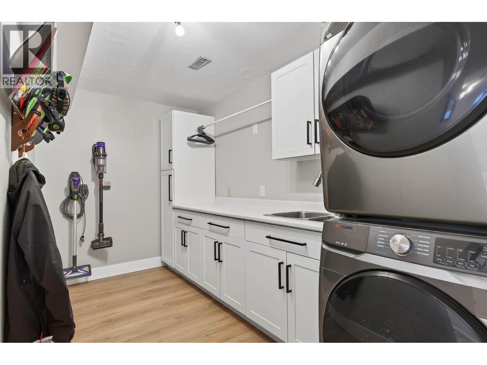 537 Gleneagles Drive, Kamloops, British Columbia  V2E 1X1 - Photo 29 - 10375580