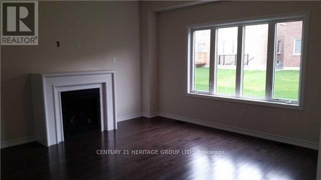 63 Tyndall Drive, Bradford West Gwillimbury (Bradford), Ontario  L3Z 4G7 - Photo 7 - N12781446