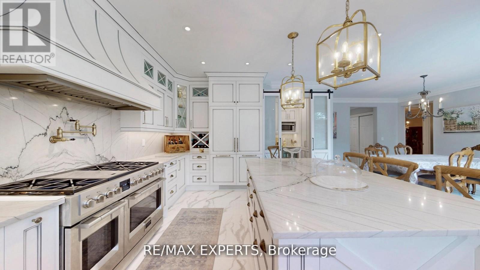 27 Theresa Circle, Vaughan, Ontario  L0J 1C0 - Photo 18 - N12781448