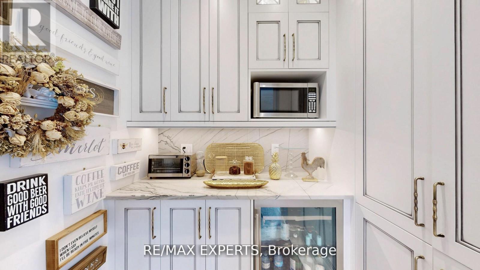 27 Theresa Circle, Vaughan, Ontario  L0J 1C0 - Photo 20 - N12781448