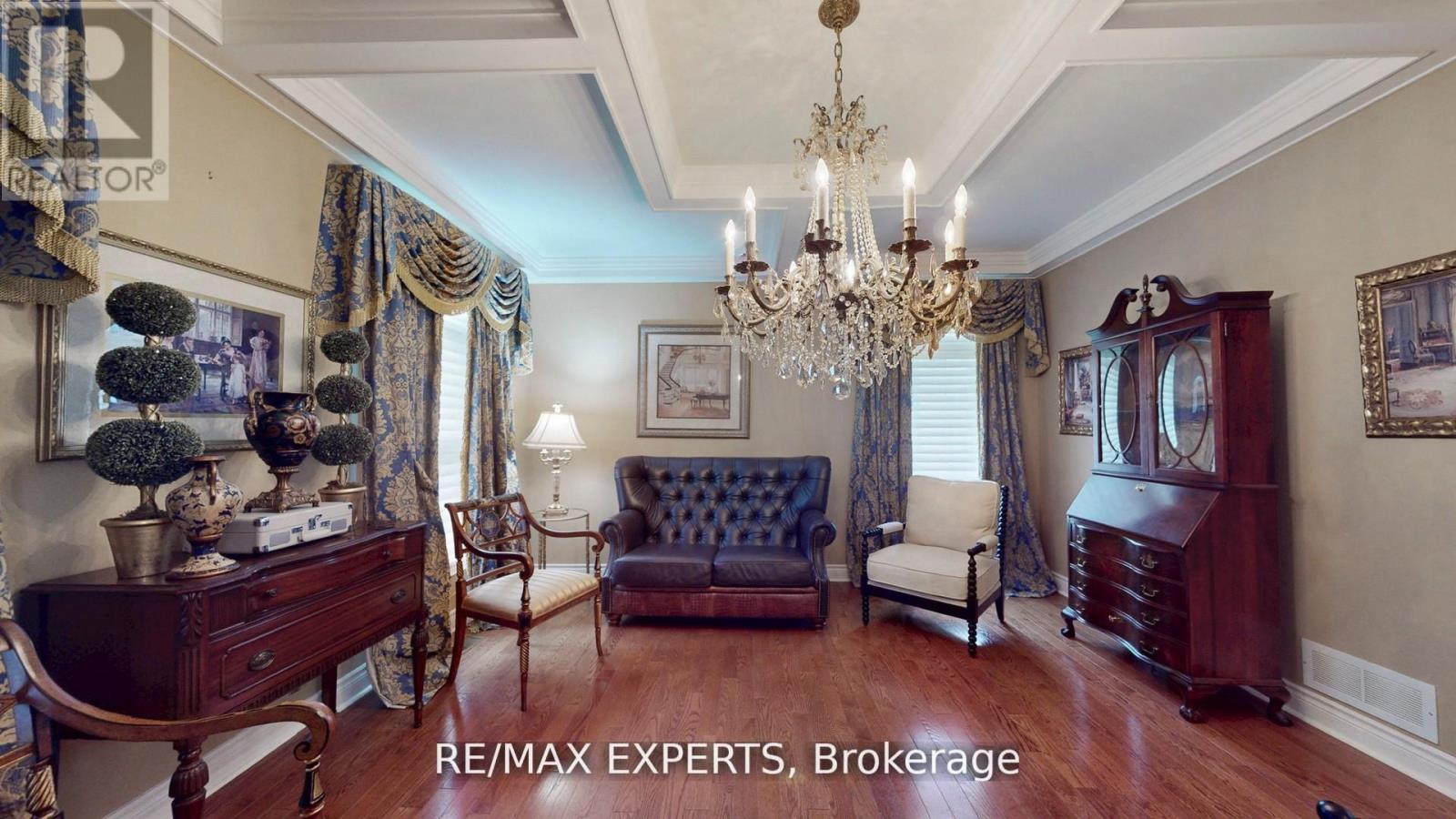 27 Theresa Circle, Vaughan, Ontario  L0J 1C0 - Photo 21 - N12781448