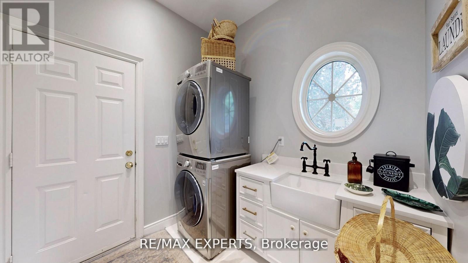 27 Theresa Circle, Vaughan, Ontario  L0J 1C0 - Photo 27 - N12781448