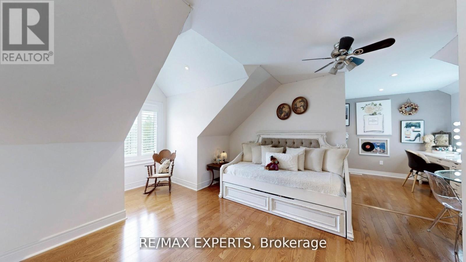 27 Theresa Circle, Vaughan, Ontario  L0J 1C0 - Photo 35 - N12781448